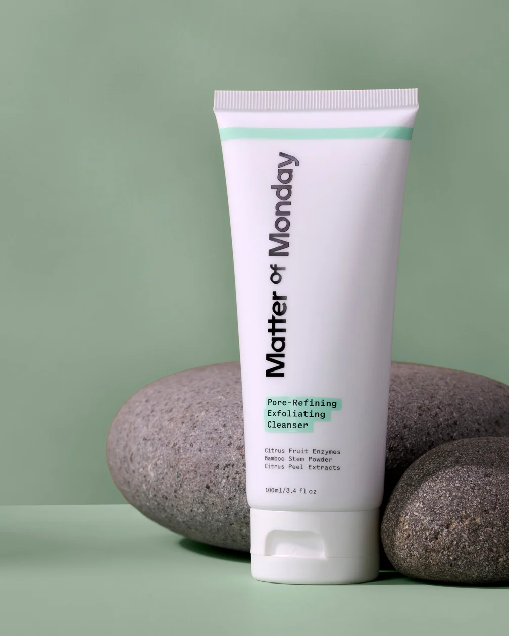 You are currently viewing Glow Like Never Before: Best Exfoliating Cleansers for a Radiant Complexion