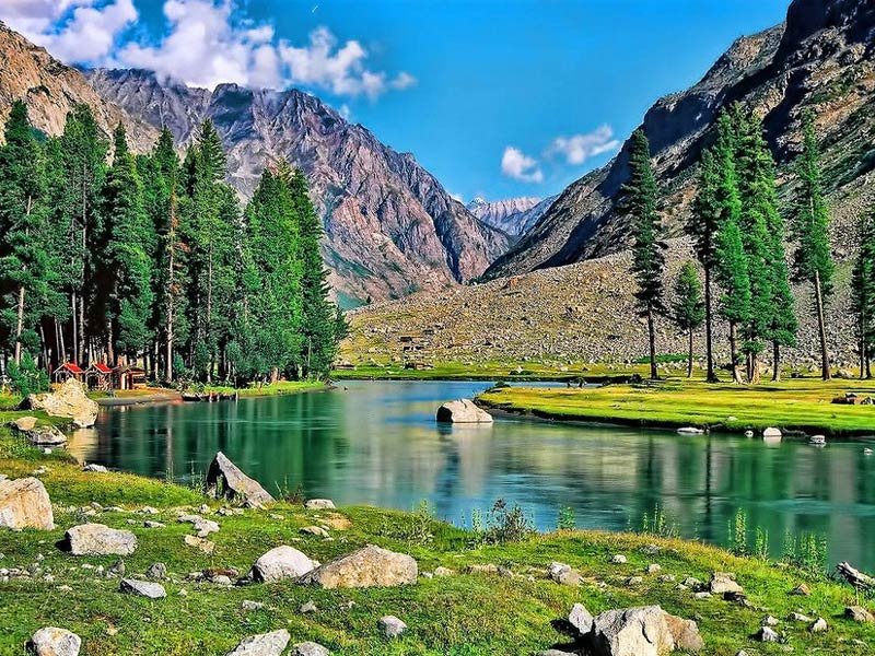 You are currently viewing Pakistan Tour – A Journey Through Nature, Culture, and Heritage