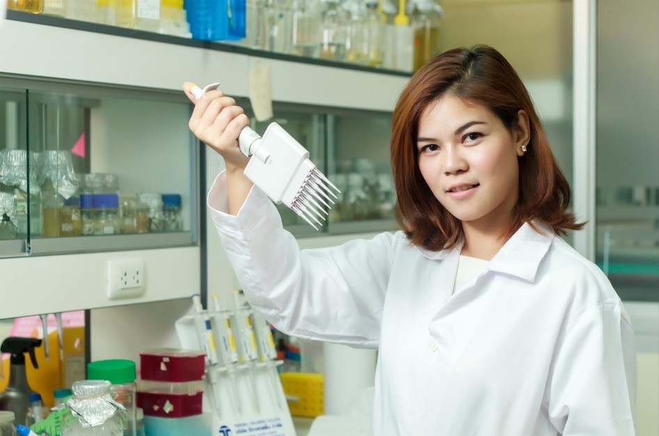 Read more about the article Chemical Storage Guidelines in Malaysia: Safety, Compliance & Best Practices (2025 Guide)