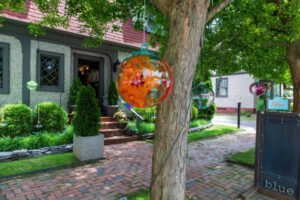 Read more about the article Asheville Glass Company: A Clear Vision for Quality and Craftsmanship