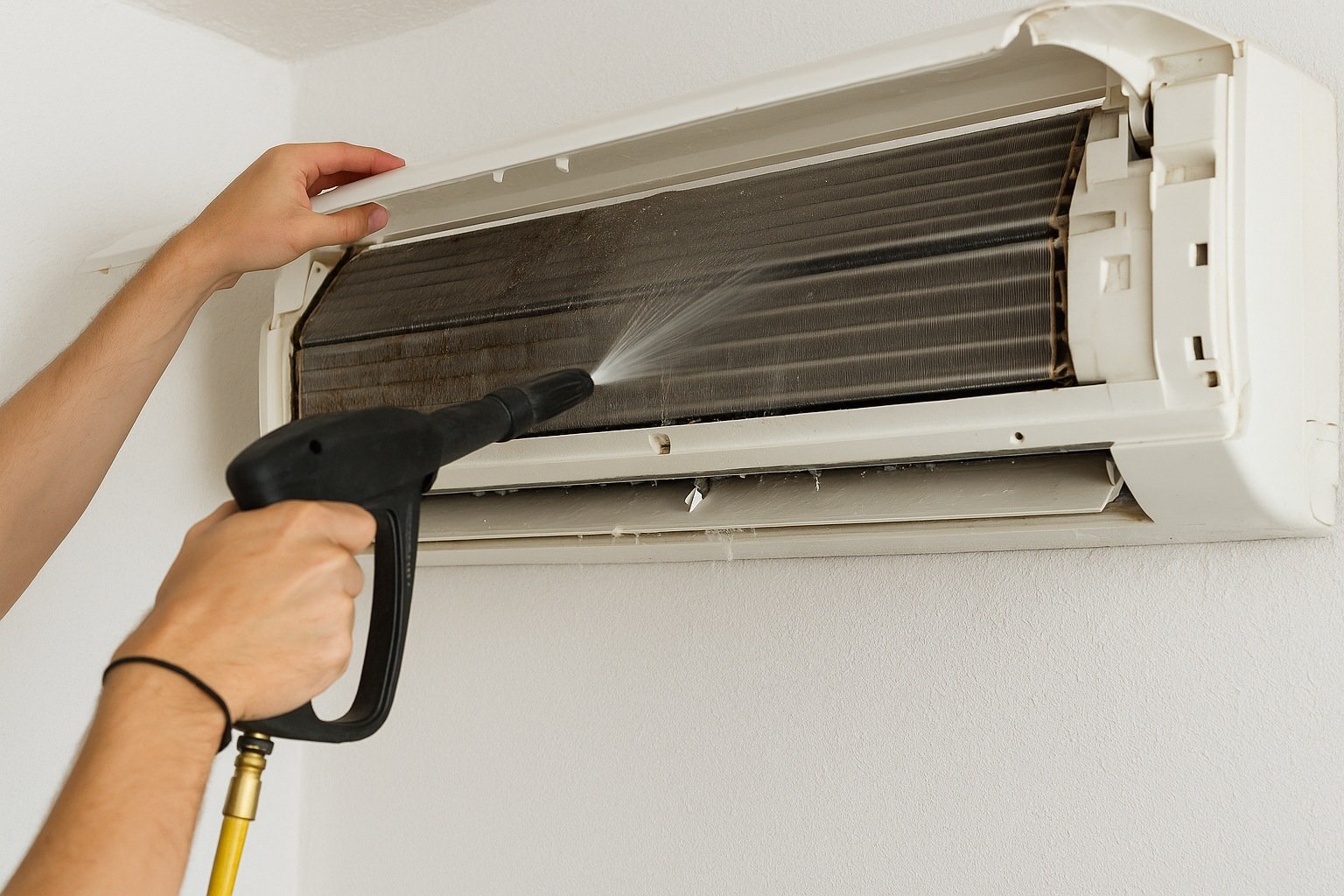 Read more about the article Why Is AC Coil Cleaning in Anderson Essential for Home Comfort?