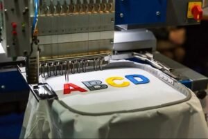 Read more about the article The Essential Art of Choosing the Right Embroidery Hoop