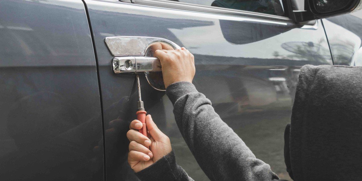 Read more about the article Why Choose Local Auto Locksmith Services in Allentown?