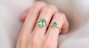 Read more about the article Whispered Balance: Embracing The Recovery Stillness Of Green Kyanite Jewelry And Earrings