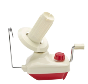 Read more about the article Unraveling the Benefits: Why Every Knitter Needs a Manual Wool Winder