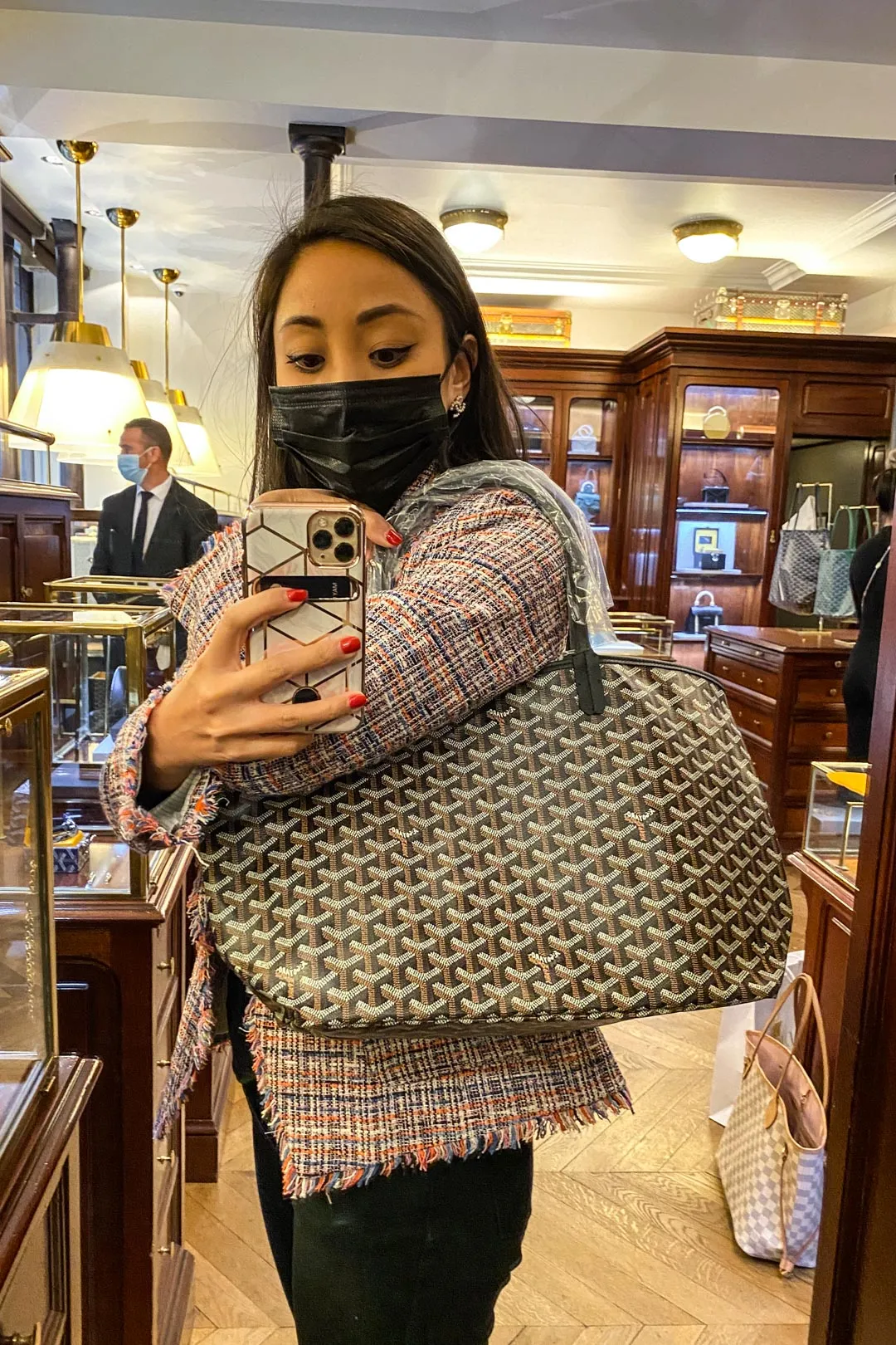 You are currently viewing Goyard: Quiet Luxury Redefined Through Craftsmanship and Culture