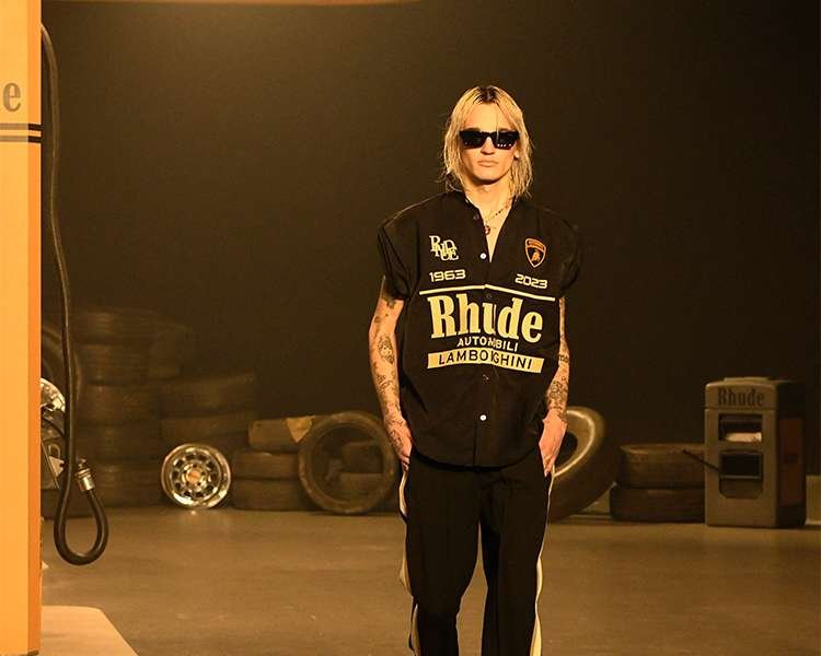 You are currently viewing Rhude Clothing: The Rise of a Streetwear Powerhouse