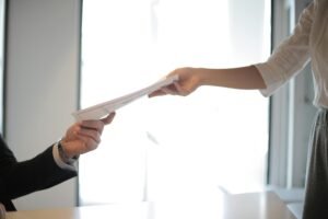 Read more about the article How Effective Are Free Resume Builders for Job Applications?