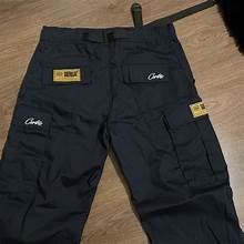 Read more about the article The Rise of Corteiz Cargos in Urban Fashion