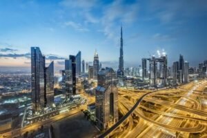 Read more about the article Why Everyone Is Moving to Dubai in 2025 , The New Global Magnet