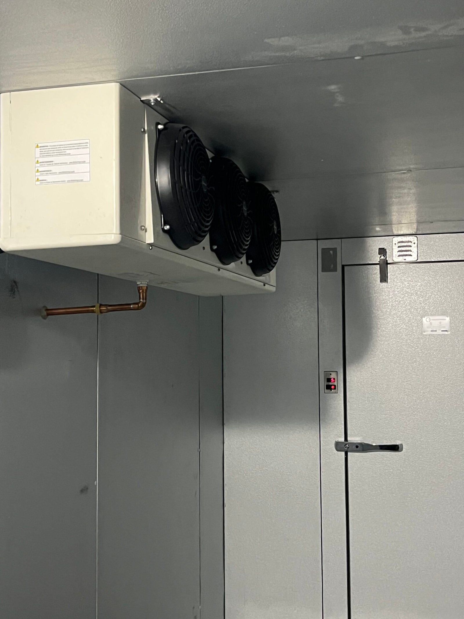 You are currently viewing Eco-Friendly HVAC Systems for Sustainable Living: What Homeowners Need to Know