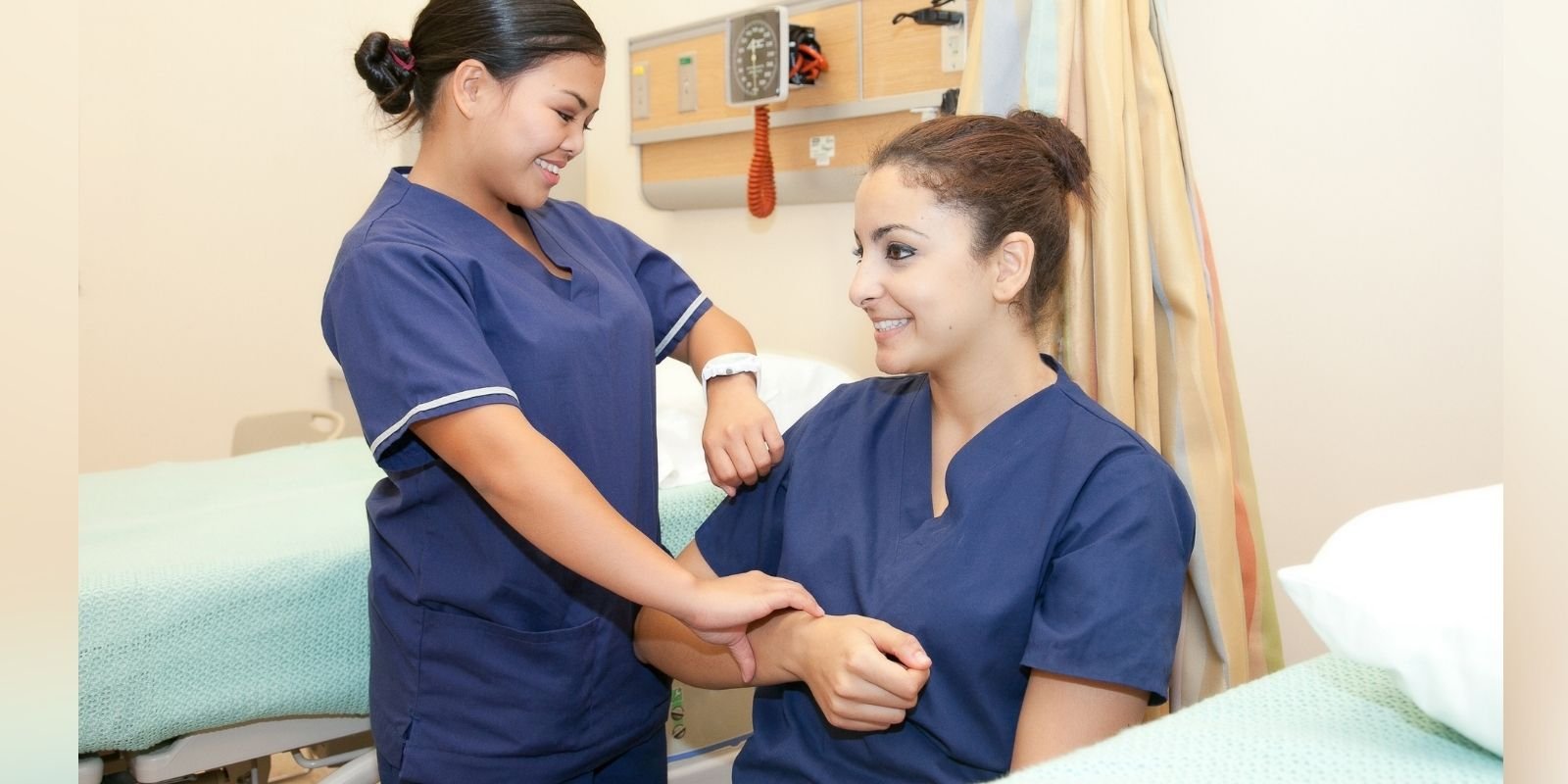 You are currently viewing Where Can I Work as a CNA Besides a Nursing Home?