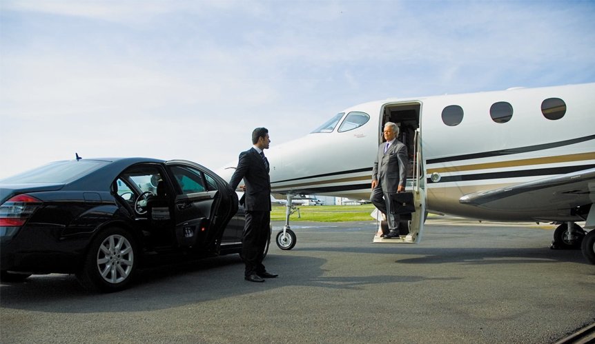 You are currently viewing Peace of Mind Starts Here: Why Locals Trust Our Taxi to Luton Airport Service