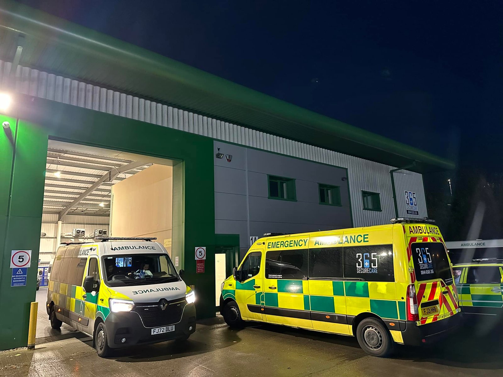 You are currently viewing Medical Transport Services in the UK – 365 Group