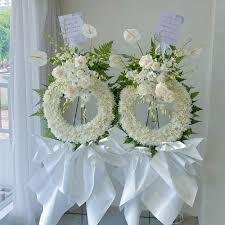 Read more about the article Where to Order Condolences Flower Delivery in Singapore with Same-Day Service