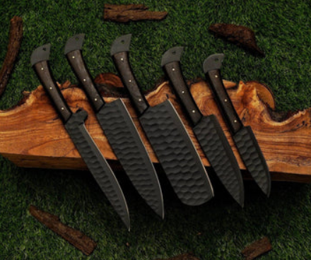 You are currently viewing The Art of Culinary Excellence: Exploring the Damascus Steel Chef Knife Set