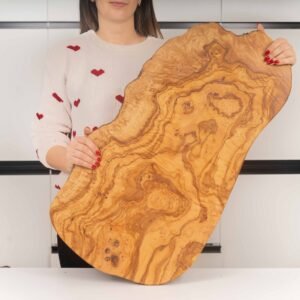 Read more about the article 8 Creative Personalized Housewarming Gifts for Friends and Family