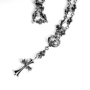 Read more about the article Why Chrome Hearts Necklace Is More Than Just Jewelry