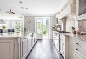 Read more about the article Enhance Your Home with Stylish Kitchen Cabinets
