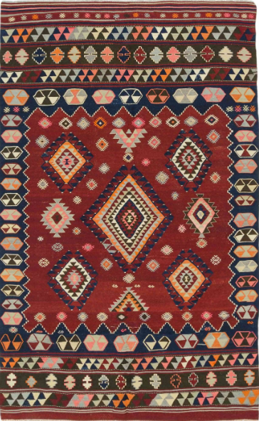 You are currently viewing Transform Your UK Home Interiors with Authentic Kilim Rugs PK