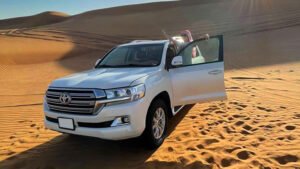 Read more about the article Dubai Desert Safari – An Unforgettable Arabian Adventure