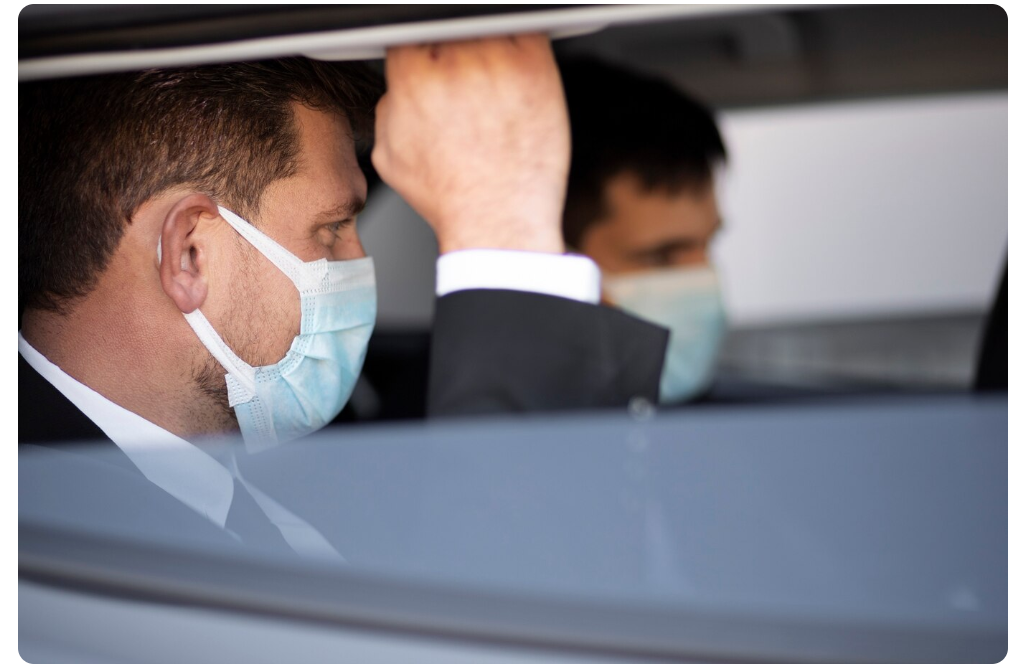 Read more about the article Heathrow Chauffeur Service: The Luxury Alternative to Airport Transfers