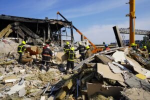 Read more about the article Debris Removal Services Kent, WA – A Complete Guide