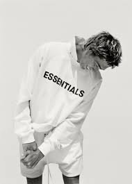 Read more about the article Why the Essential Hoodie Rules Streetwear Culture