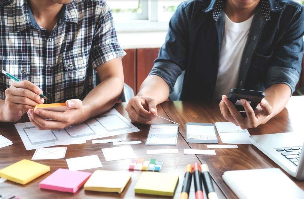 You are currently viewing How Expert Developers Can Improve User Experience in Ecommerce Apps