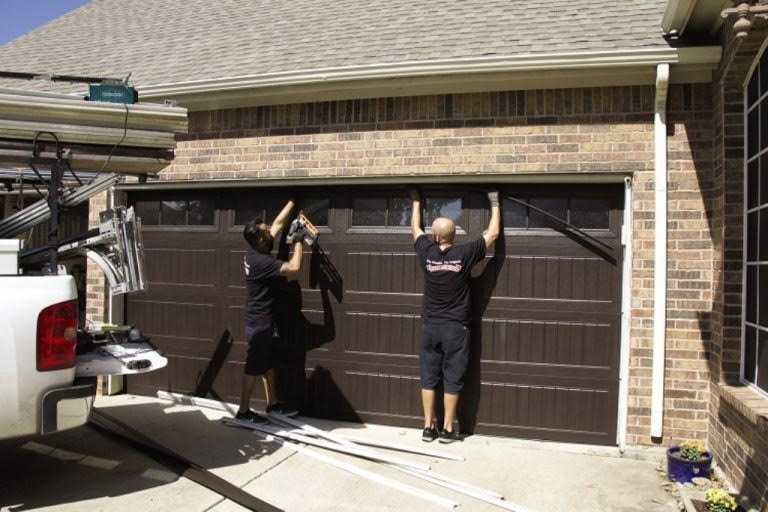 You are currently viewing Garage Door Repair Made Easy: Choosing the Best Garage Door Company Near Me