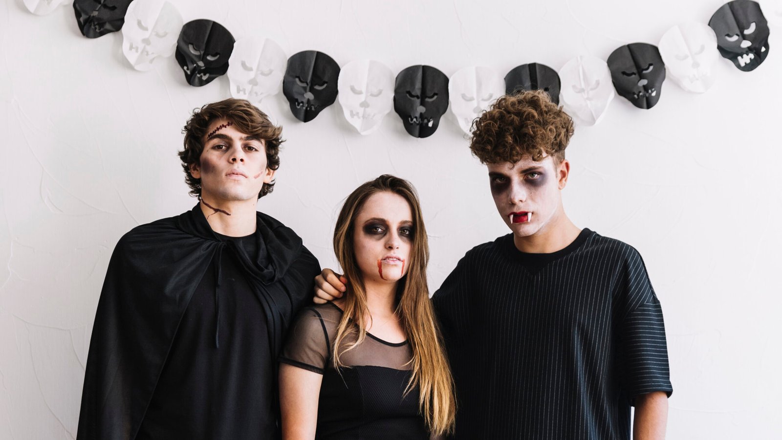 Read more about the article Easy College Halloween Costumes on a Budget