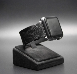 Read more about the article Premium Repurposed LV Monogram Eclipse Graphite Apple Watch Band – Timeless Style