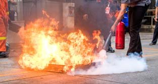 You are currently viewing Choosing The Best Extinguisher Manufacturer in India
