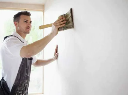 Read more about the article Painters in Surprise, AZ: Local Painters Deliver Precision, Color, and Craftsmanship