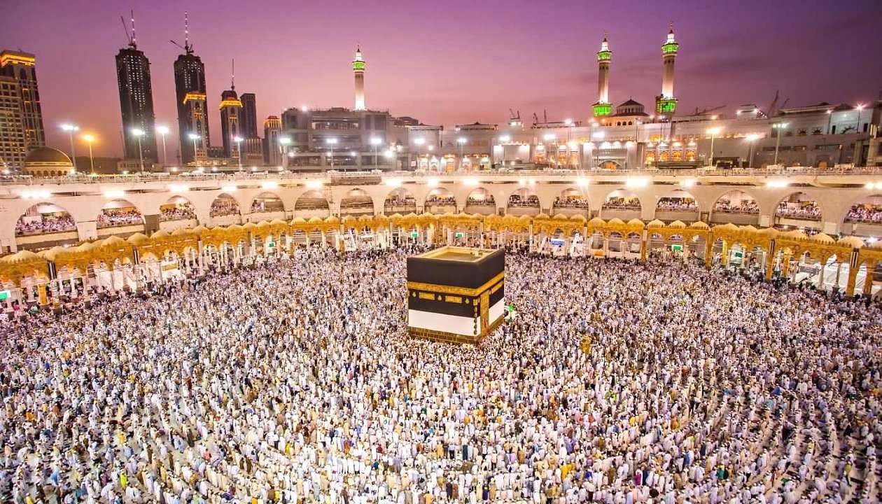 You are currently viewing The Ultimate Guide to Umrah Packages from California with Salah Travels