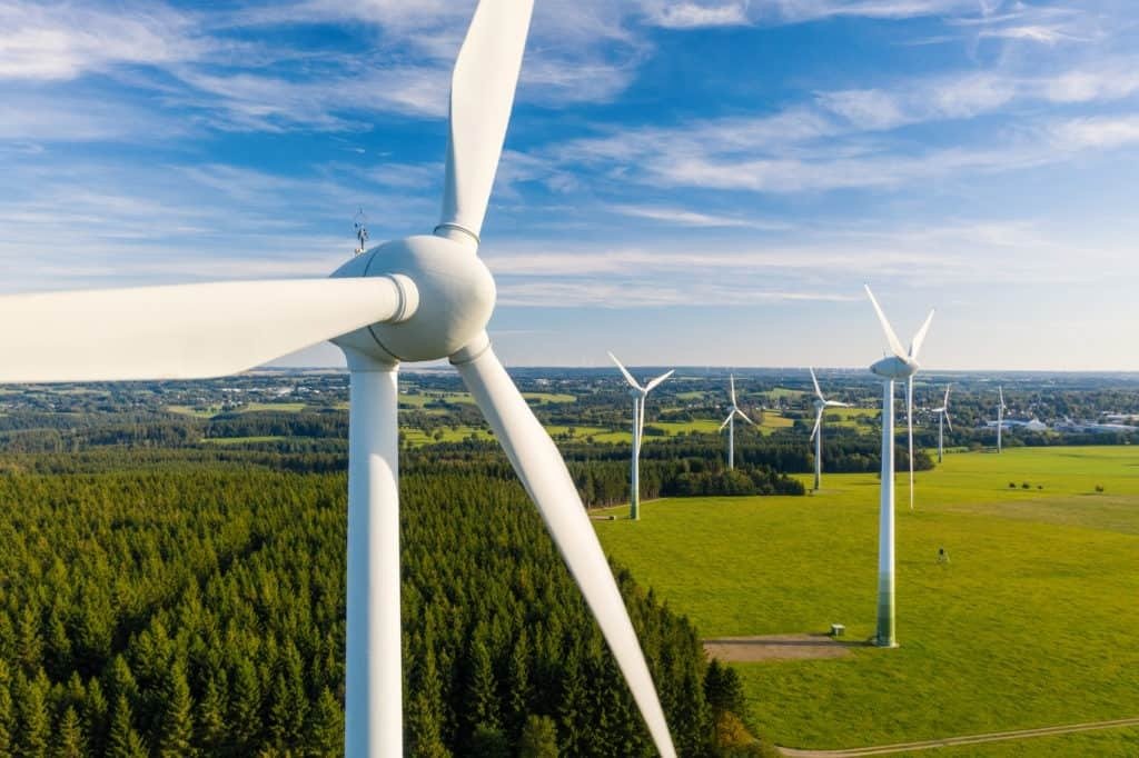 You are currently viewing Guide to Setting Up a Wind Turbine Manufacturing Plant: Cost Analysis