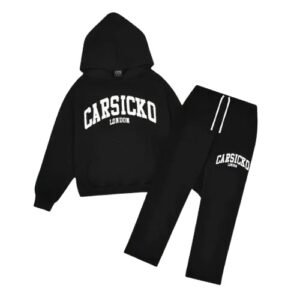 Read more about the article The Ultimate Guide to Carsicko Tracksuit: Elevating Athletic Fashion with High-Quality Materials