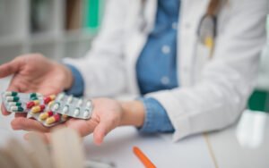 Read more about the article How Quickly Do Antibiotics at Home in Abu Dhabi Work?