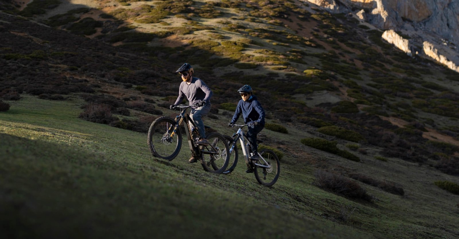 Read more about the article eMTB Trail Mastery: How Electric Mountain Bikes Are Elevating Skill, Control, and Exploration for U.S. Riders