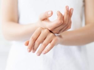 Read more about the article Improve Skin Texture with Hand Rejuvenation