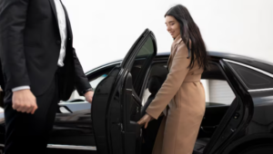 Read more about the article Luxury Chauffeur Fleet in London: Redefining Stylish Transportation