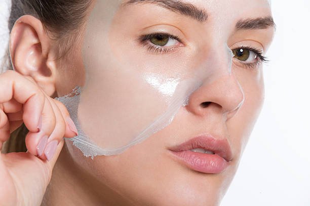 Read more about the article What Skin Problems Improve Most With a Chemical Peel ?