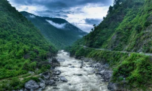 Read more about the article Uttarakhand Tourism: A Complete Guide to the Land of Gods