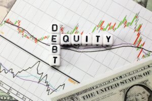 Read more about the article How Financial Advisors Help Businesses Evaluate Debt and Equity