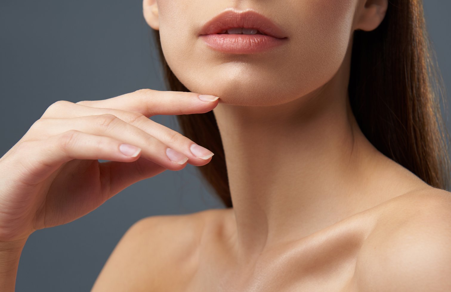 Read more about the article Achieve a Youthful Appearance with Double Chin Removal