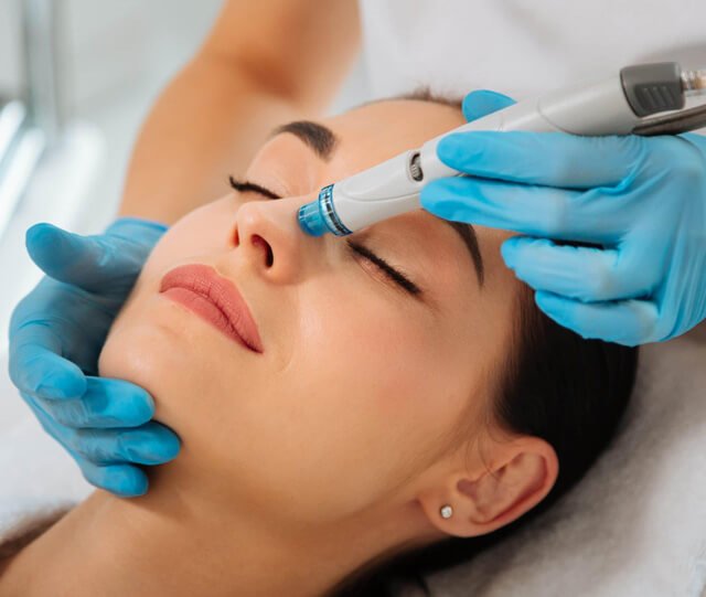Read more about the article Hydrate, Rejuvenate, and Glow with HydraFacial
