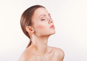 Read more about the article The Secret to a Defined Jawline and Neck