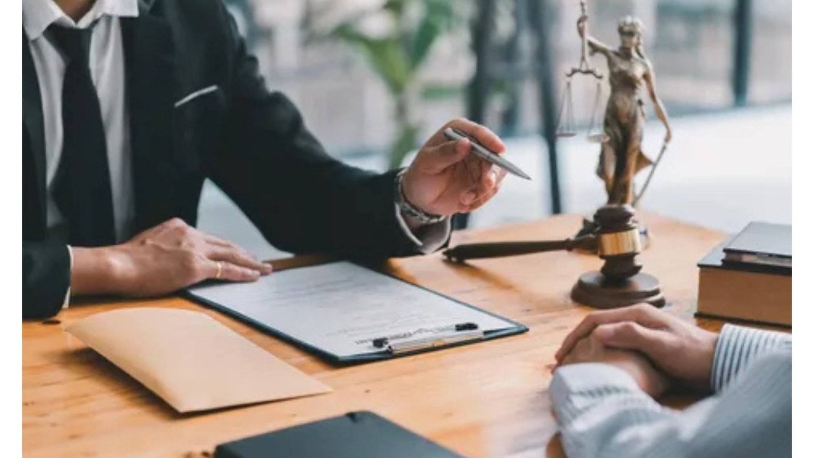 You are currently viewing Juridisk expertis för den moderna arbetsmarknaden: Navigera rätt med specialiststöd