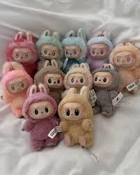 You are currently viewing How did labubu bag become so popular