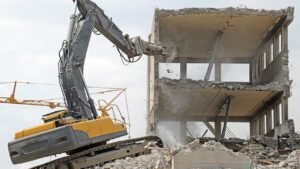 Read more about the article How to Choose the Right Demolition Service for Your Project?